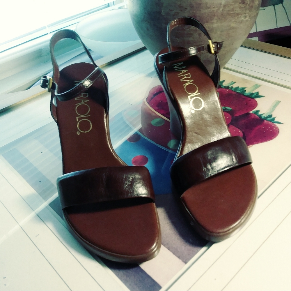 🥿🥿MARAOLO DESIGNER WOMEN SHOES.🩰👡👡